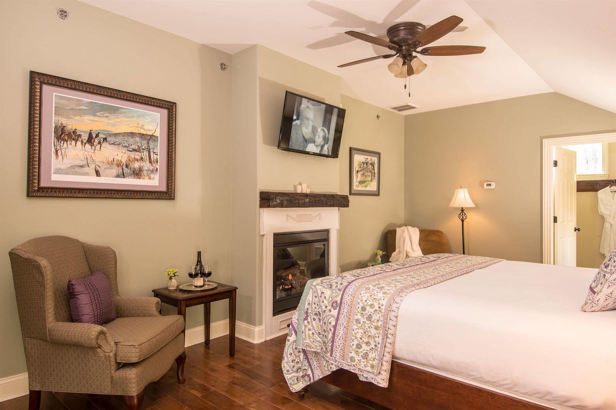 Caldwell House Bed And Breakfast Salisbury Mills Extérieur photo
